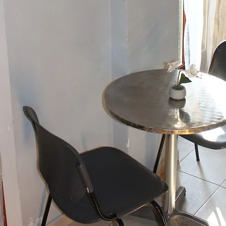 Stunning One Bedroom In Selanik
